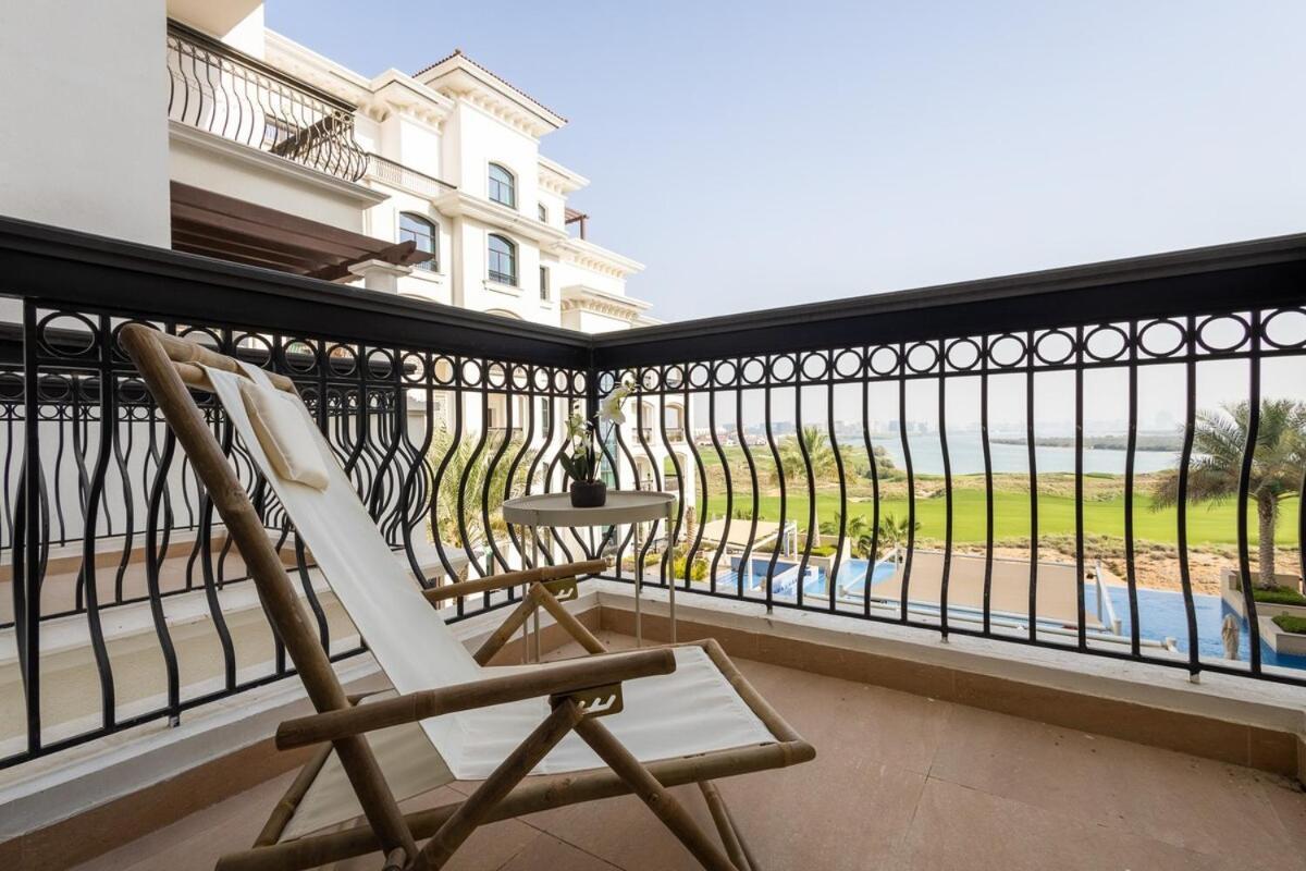 Voyage Ansam Three Bedroom With Ocean Views Abu Dhabi Exterior photo